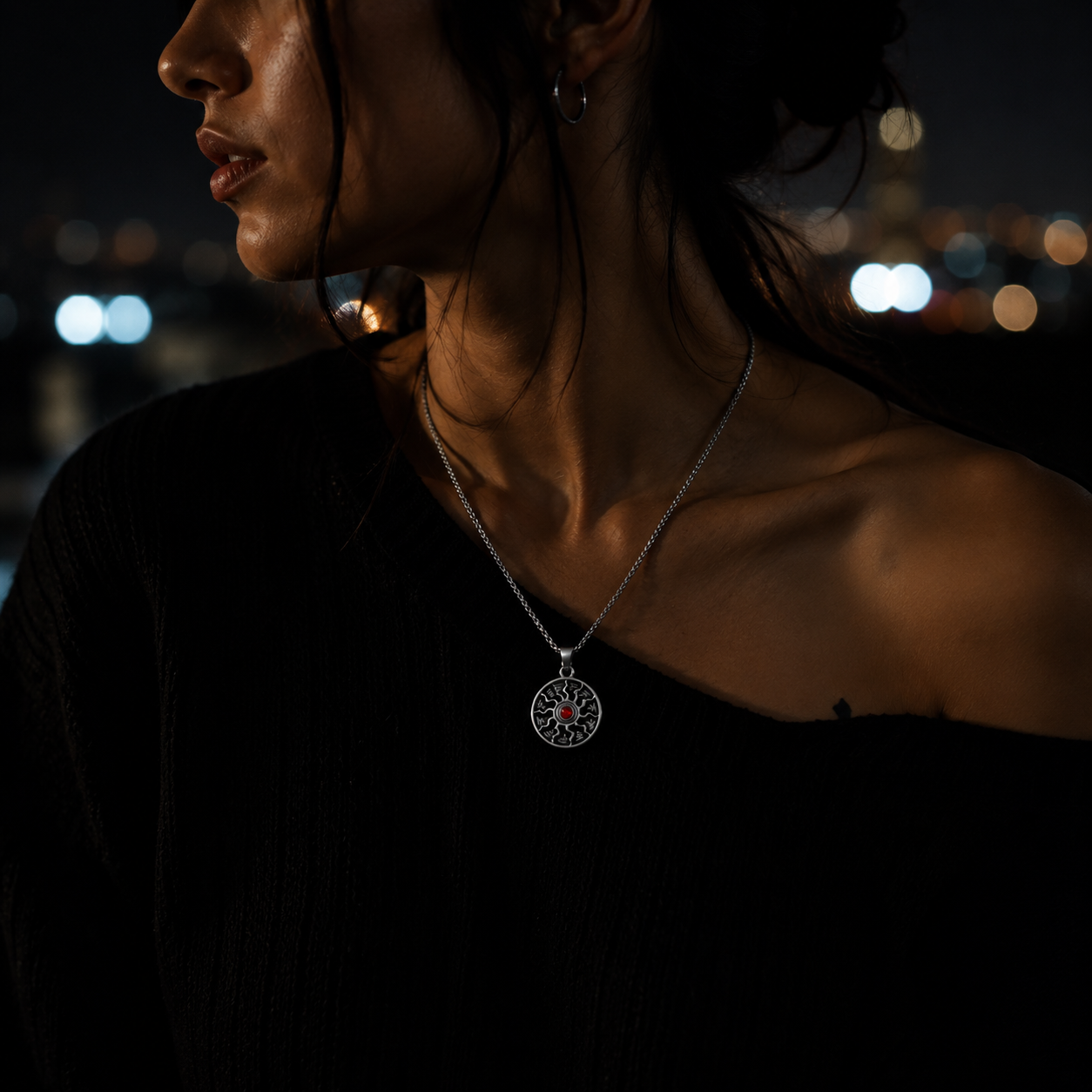 Solaris Pendant Necklace